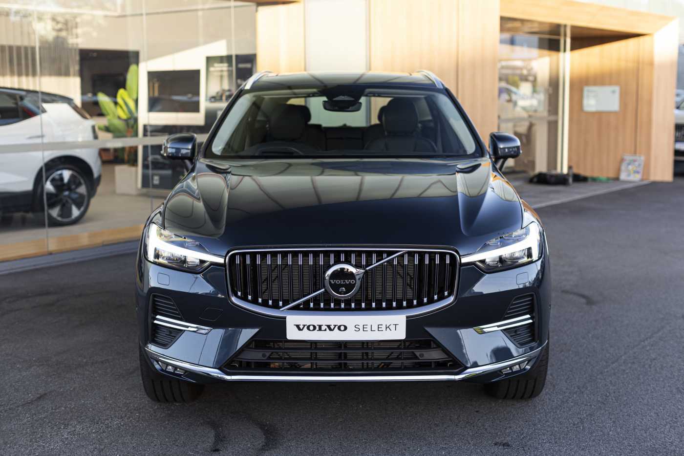 Volvo  XC60 Ultimate, B5 Mild Hybrid, Petrol, Bright