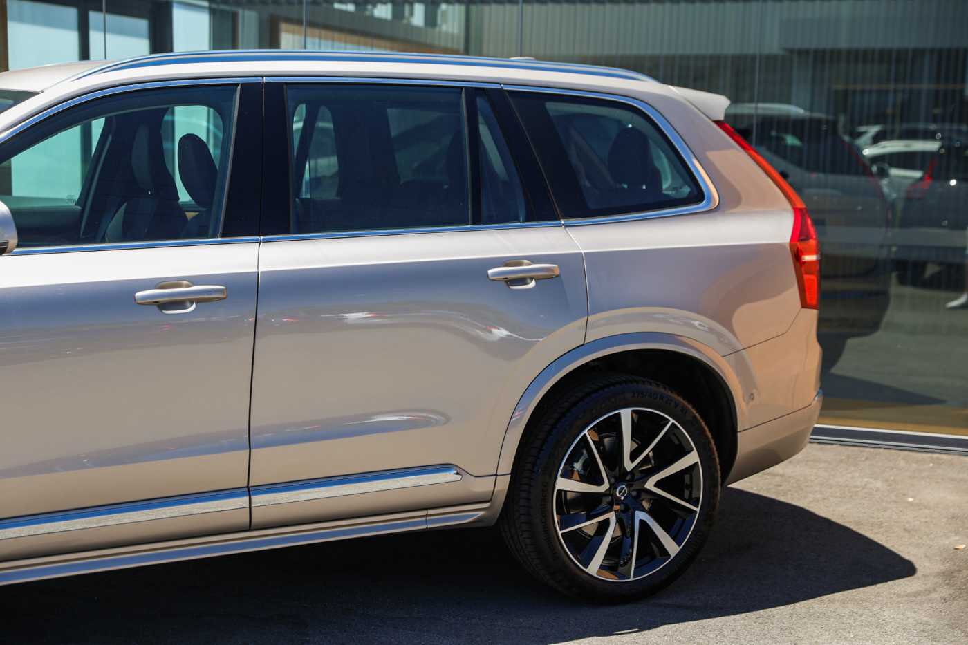 Volvo  XC90 Ultimate, B5 AWD Mild hybrid, Petrol, Bright, 7 Seats