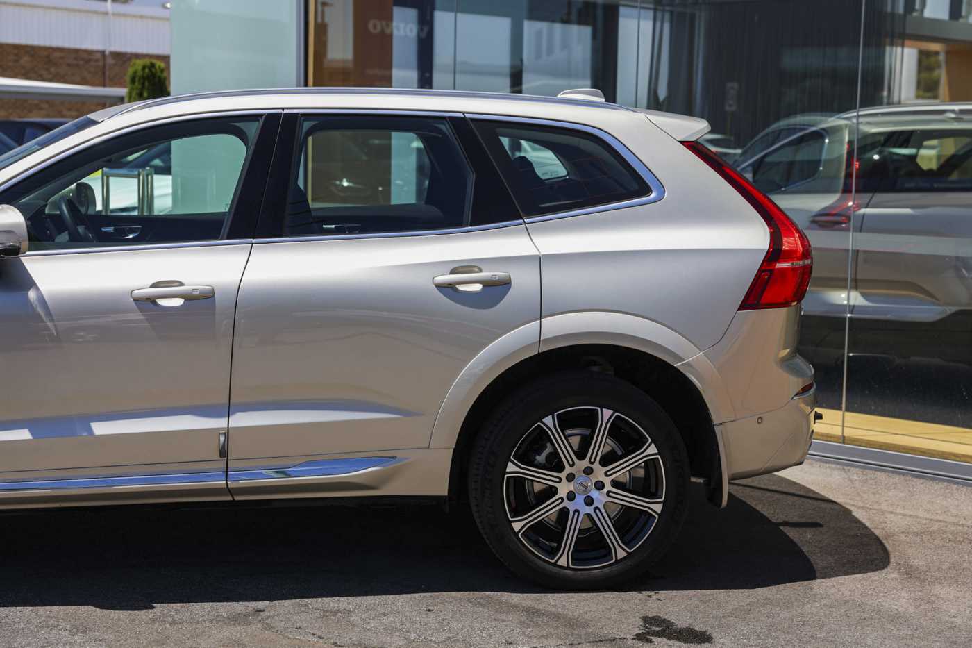 Volvo  UZ MY21 T5 AWD Inscription