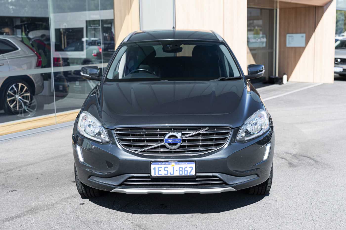 Volvo  XC60 T5 Kinetic