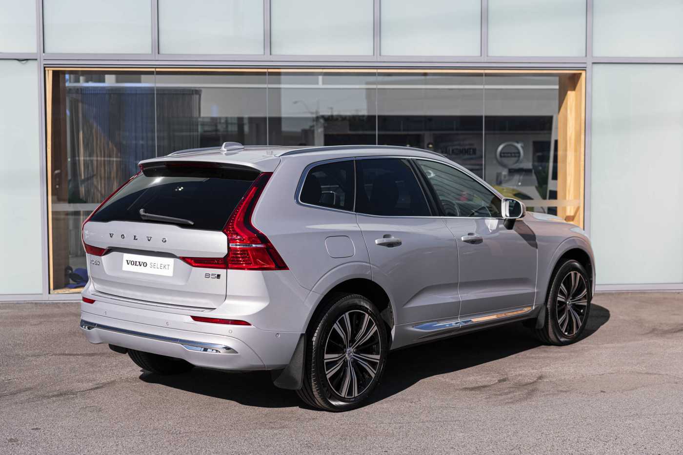 Volvo  XC60 Ultimate, B5 Mild Hybrid, Petrol, Bright