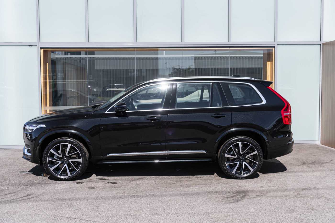 Volvo  XC90 Ultimate, B6 AWD Mild hybrid, Petrol, Bright, 7 Seats