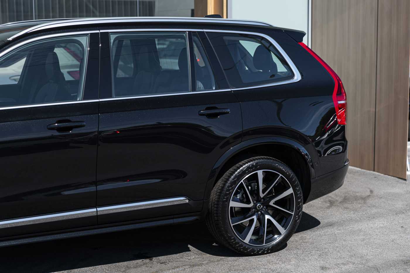 Volvo  XC90 Ultimate, B6 AWD Mild hybrid, Petrol, Bright, 7 Seats