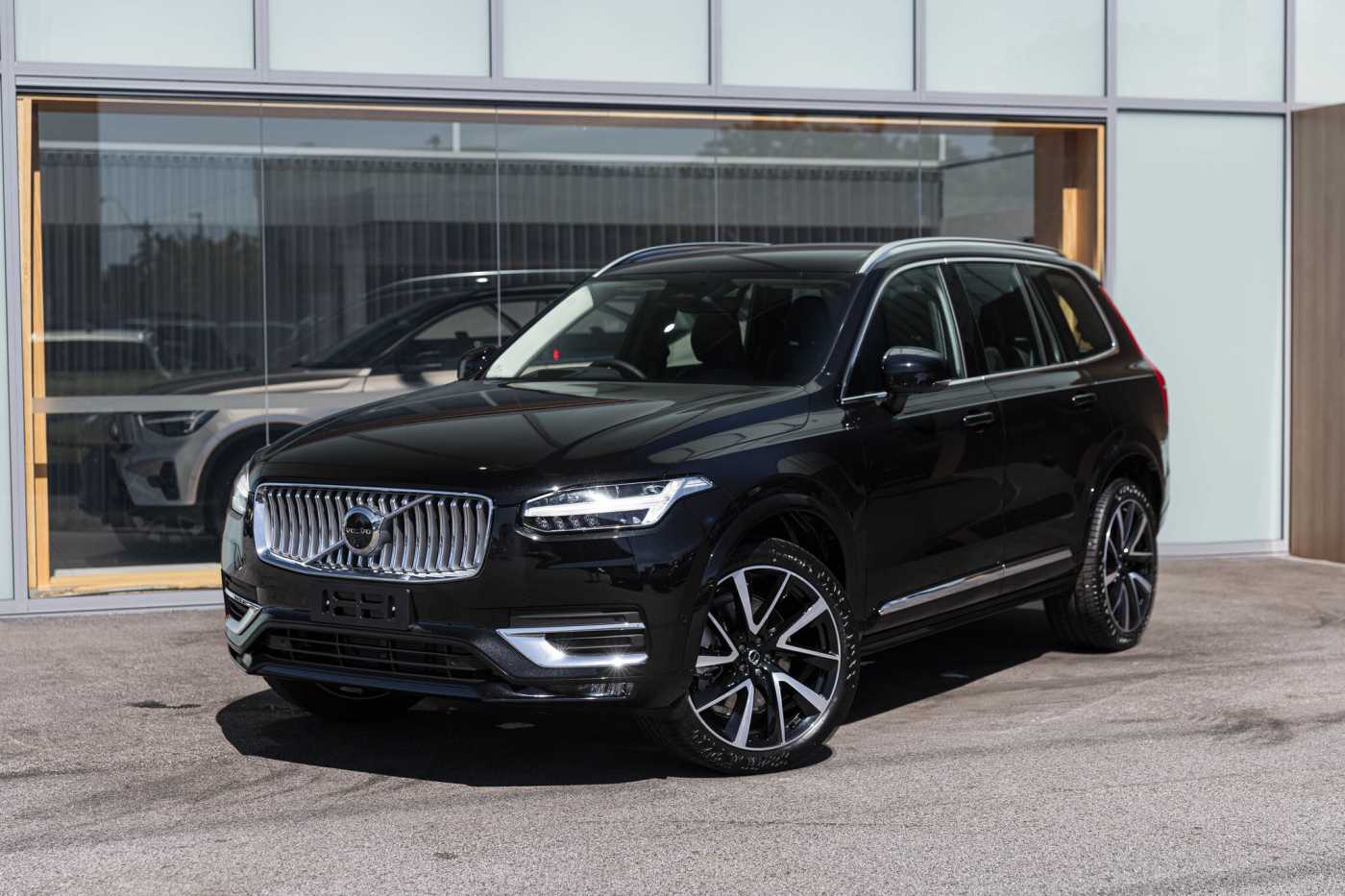 Volvo  XC90 Ultimate, B6 AWD Mild hybrid, Petrol, Bright, 7 Seats