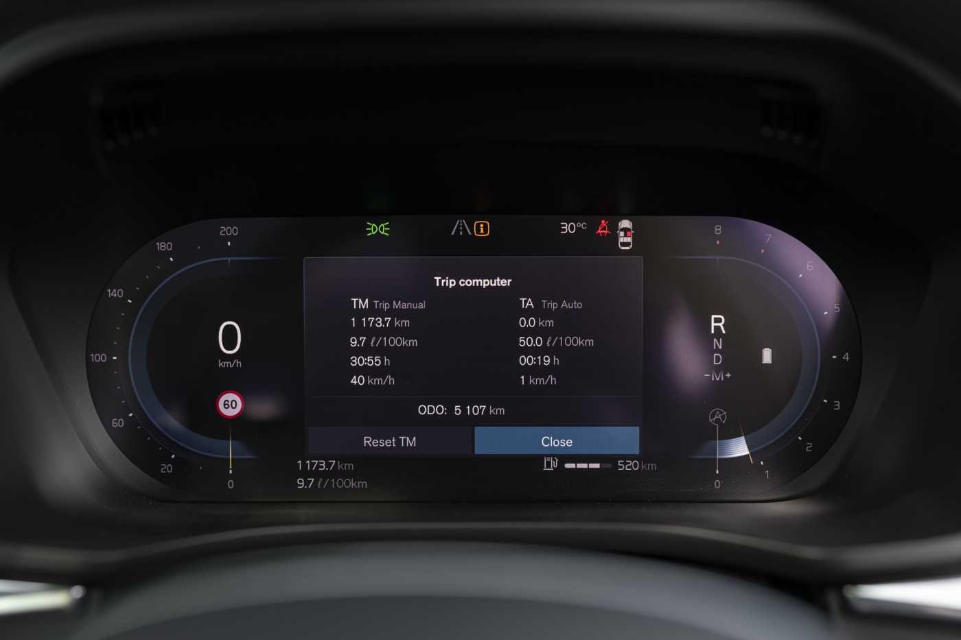 Volvo  XC60 Ultimate, B6 AWD mild hybrid, Petrol, Dark