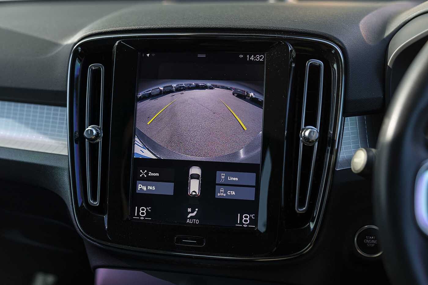 Volvo  XC40 T4 Momentum