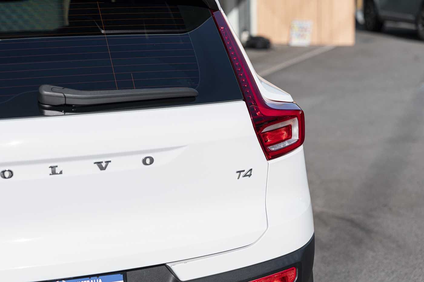 Volvo  XC40 T4 Momentum