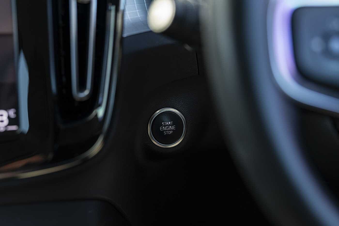 Volvo  XC40 T4 Momentum