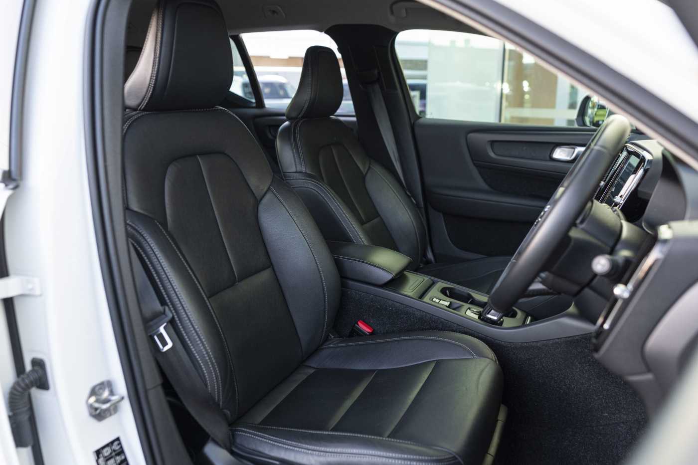 Volvo  XC40 T4 Momentum