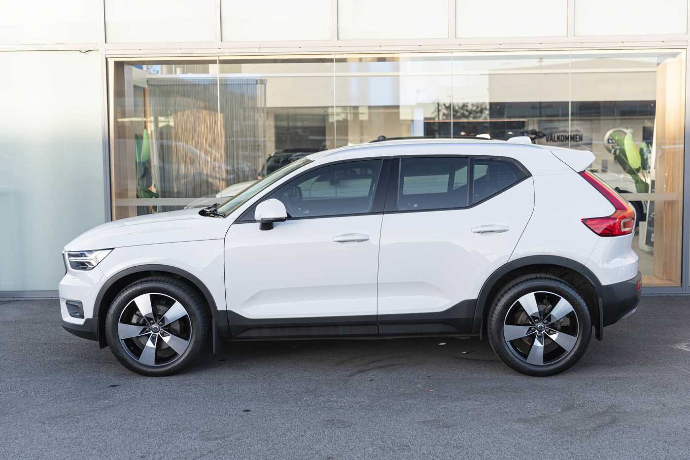 Volvo  XC40 T4 Momentum