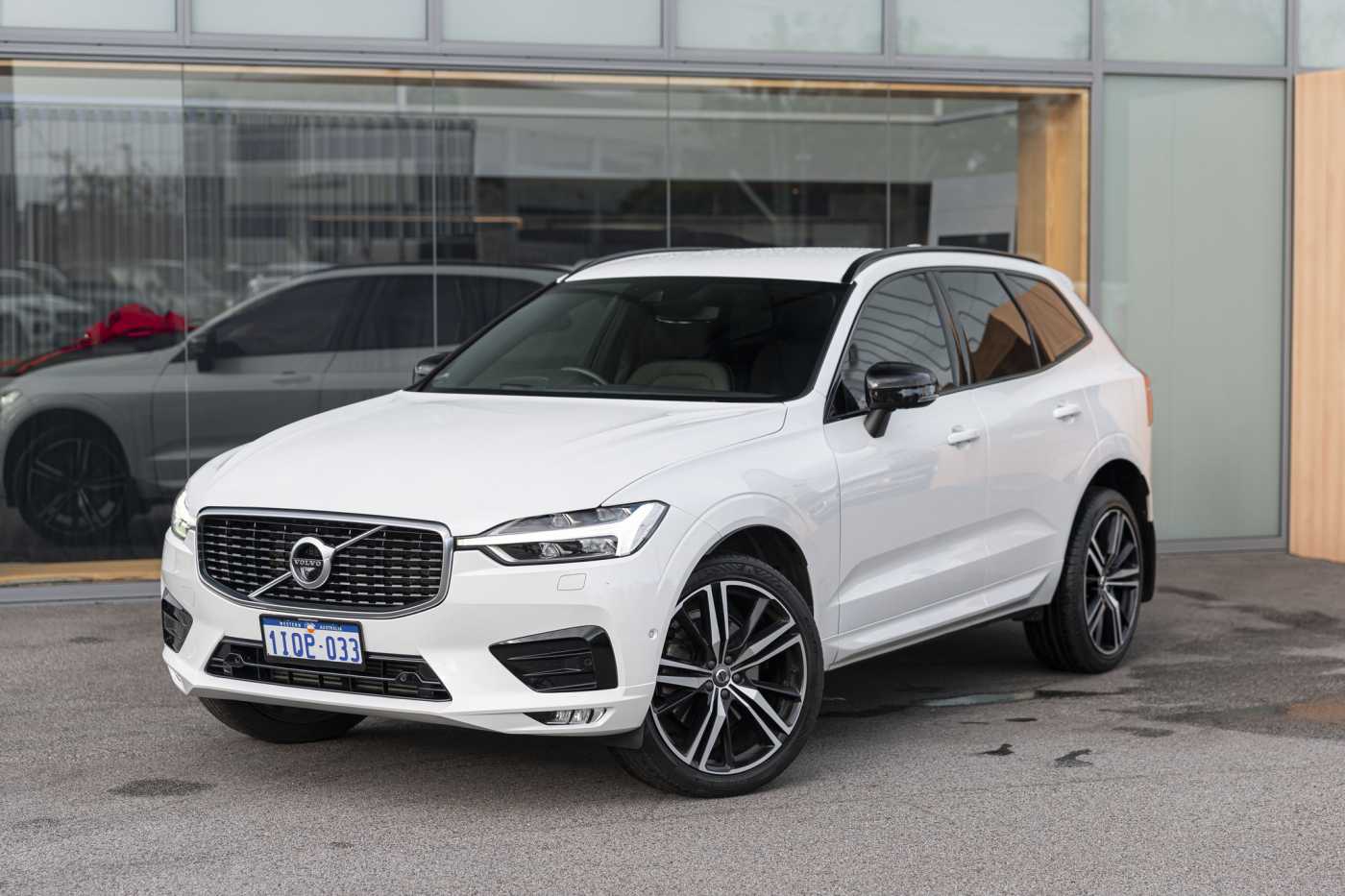 Volvo  XC60 T6 R-Design AWD