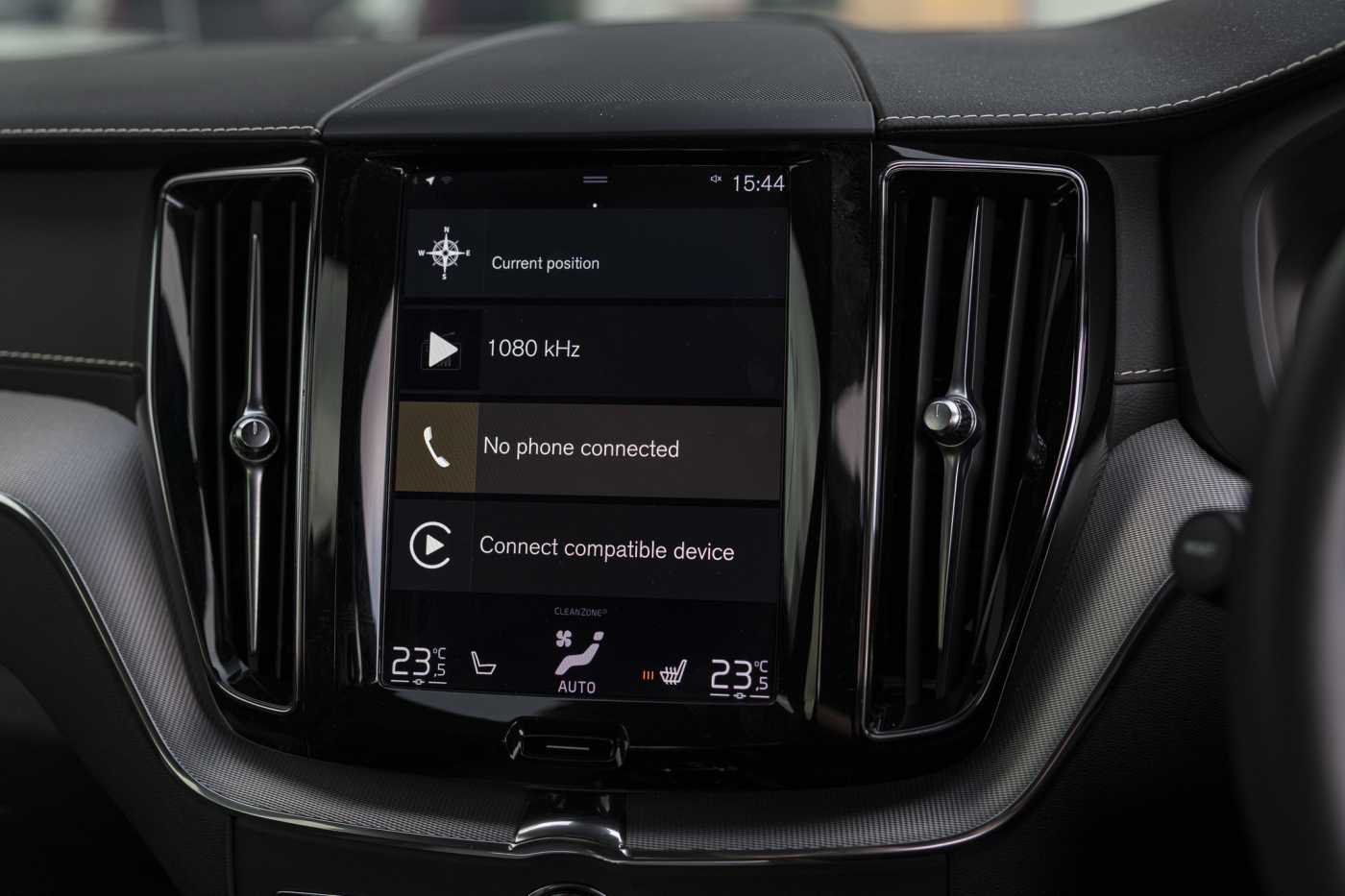 Volvo  XC60 T6 R-Design AWD