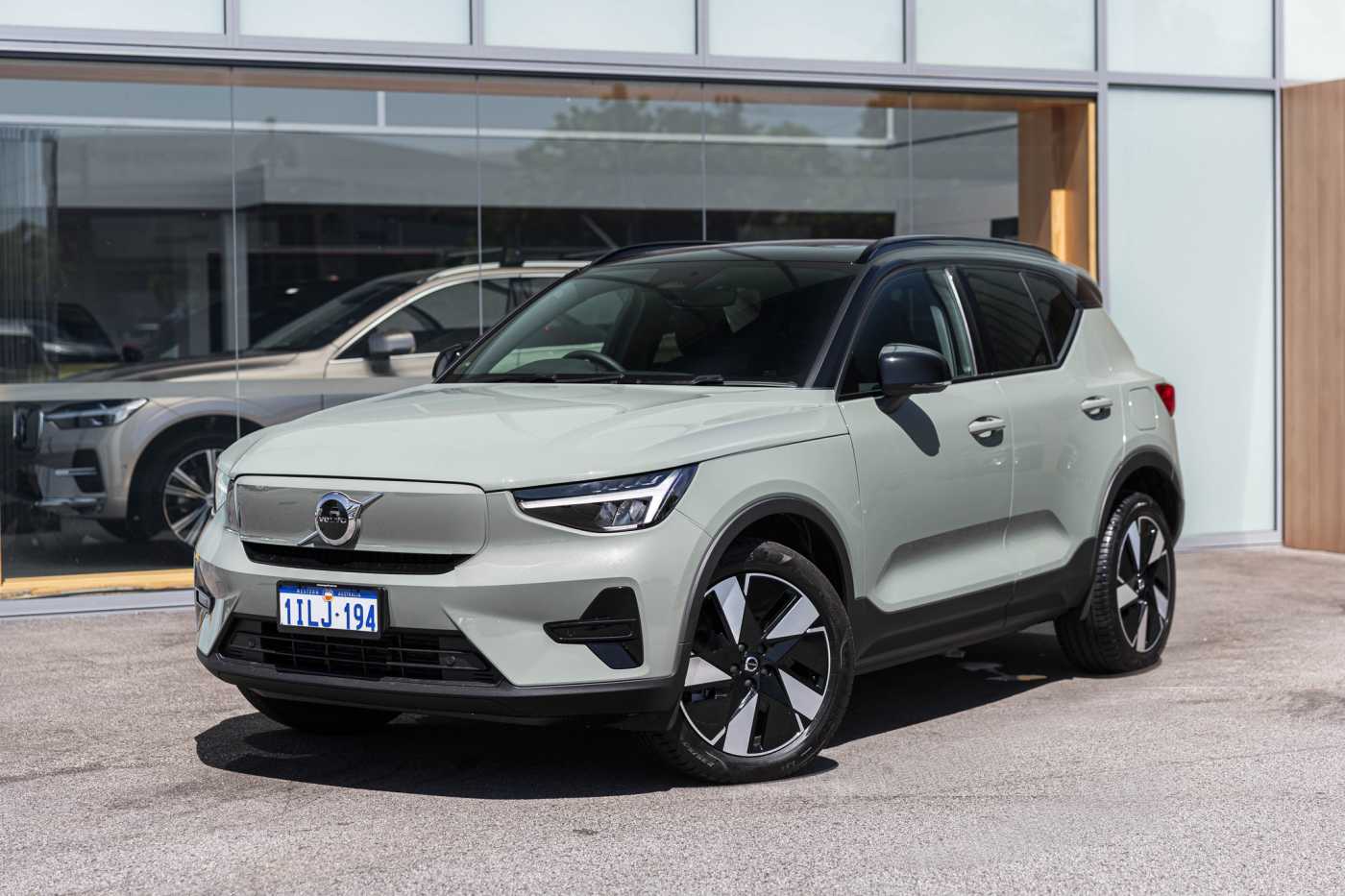 Volvo  XC40 Recharge Plus, Single Motor, Electric