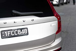 Volvo  XC90 Recharge Ultimate, T8 eAWD Plug-in hybrid, Electric/Petrol, Dark, 7 Seats