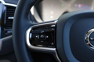 Volvo  XC90 Recharge Ultimate, T8 eAWD Plug-in hybrid, Electric/Petrol, Dark, 7 Seats