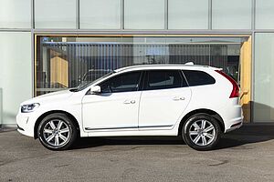 Volvo  XC60 T5 Luxury