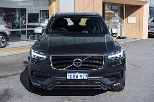 Volvo  XC90 T6 R-Design