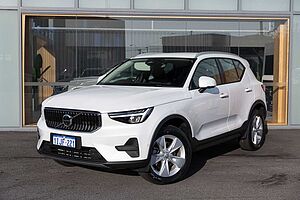 Volvo  XC40 Plus, B4 Mild hybrid, Petrol