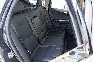 Volvo  XC60 T5 Kinetic