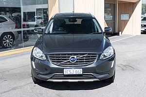 Volvo  XC60 T5 Kinetic