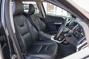 Volvo  XC60 T5 Kinetic