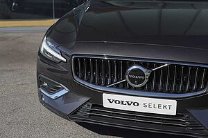 Volvo  S60 Ultimate, B5 Mild Hybrid, Petrol, Bright