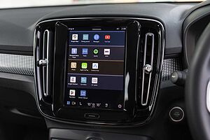 Volvo  XC40 Ultimate, B5 Mild Hybrid, Petrol, Dark