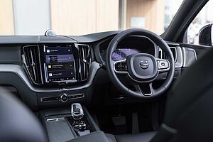 Volvo  XC60 Ultimate, B6 AWD mild hybrid, Petrol, Dark