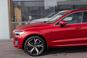 Volvo  XC60 Plus, B5 Mild Hybrid, Petrol
