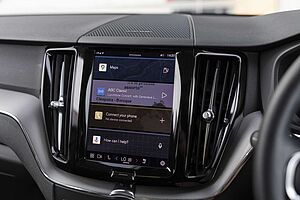 Volvo  XC60 Plus, B5 Mild Hybrid, Petrol
