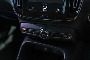 Volvo  XC40 T4 Momentum