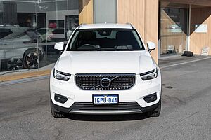 Volvo  XC40 T4 Momentum