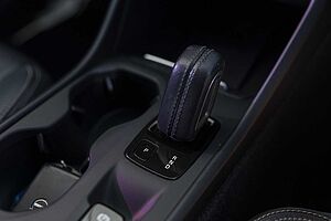 Volvo  XC40 T4 Momentum