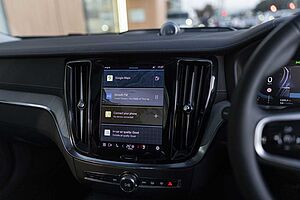 Volvo  V60 Cross Country Ultimate, B5 AWD Mild hybrid, Petrol, Bright