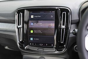 Volvo  XZ MY25 Black Edition AWD