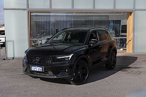 Volvo  XZ MY25 Black Edition AWD