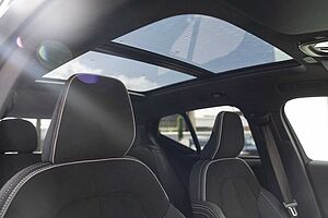 Volvo  XZ MY25 Black Edition AWD