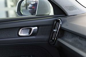 Volvo  XC40 T4 Momentum