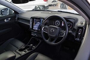 Volvo  XC40 T4 Momentum