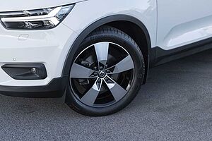 Volvo  XC40 T4 Momentum