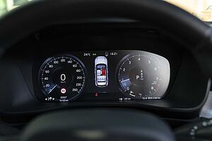Volvo  XC40 T4 Momentum FWD