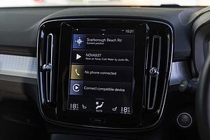 Volvo  XC40 T4 Momentum FWD