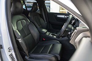 Volvo  XC40 T4 Momentum FWD