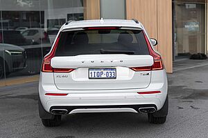 Volvo  XC60 T6 R-Design AWD