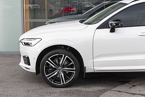 Volvo  XC60 T6 R-Design AWD