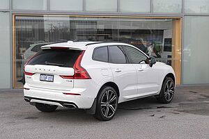 Volvo  XC60 T6 R-Design AWD