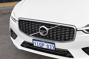 Volvo  XC60 T6 R-Design AWD