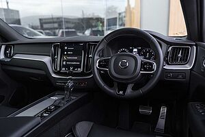 Volvo  XC60 T6 R-Design AWD