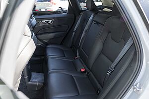 Volvo  XC60 Recharge Plus, T8 AWD Plug-in hybrid, Electric/Petrol, Dark